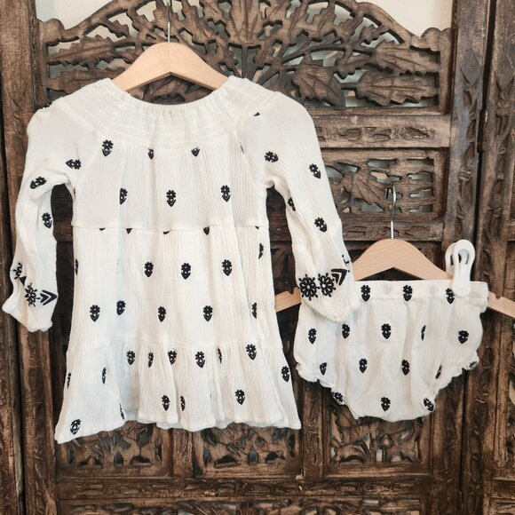 Chelsea and Violet Dress, 18 months - Picture 1 of 4